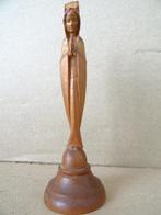 Houten Mariabeeld Mariabeeldje 14cm volkskunst houtsnijwerk, Ophalen of Verzenden, Gebruikt, Beeld(je), Christendom | Katholiek