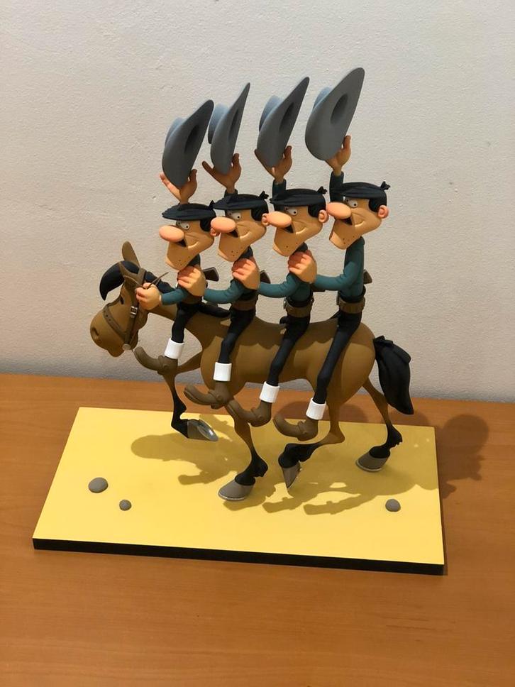 HORS COMMERCE De Daltons op een vrolijk paard, Verzamelen, Beelden en Beeldjes, Nieuw, Overige typen, Ophalen