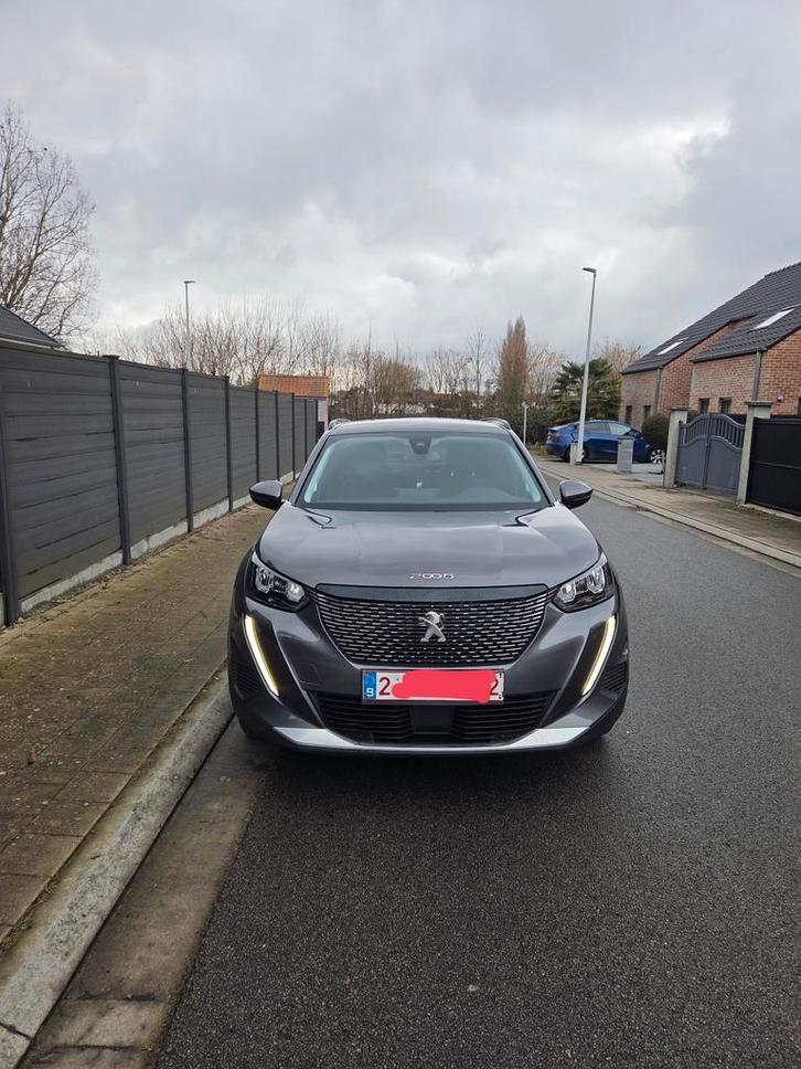 Peugeot 2008 1.5L BlueHDi 130ch, Autos, Peugeot, Particulier, Diesel, Automatique, Carnet d'entretien