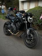 BLACK EDITION // AKRAPOVIC, 4 cilinders, Particulier, Meer dan 35 kW, 650 cc