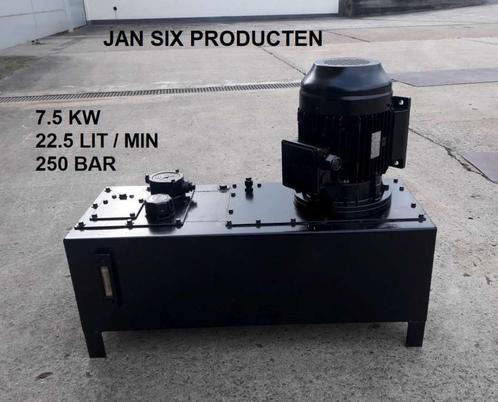 pompgroep 22.5 lit / min NIEUWE MOTOR 7.5 kw 3 fazig 1500 tr, Doe-het-zelf en Bouw, Overige Doe-Het-Zelf en Bouw, Zo goed als nieuw