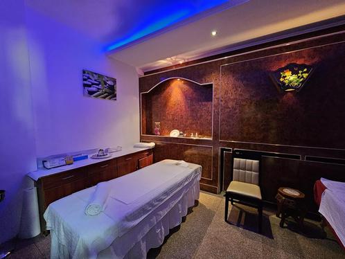 Salon de massage asiatique, Services & Professionnels, Bien-être | Masseurs & Salons de massage, Massage relaxant, Massage sportif