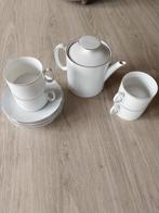 THEESERVIESJE 4P GRATIS OP TE HALEN, Huis en Inrichting, Keuken | Servies, Ophalen