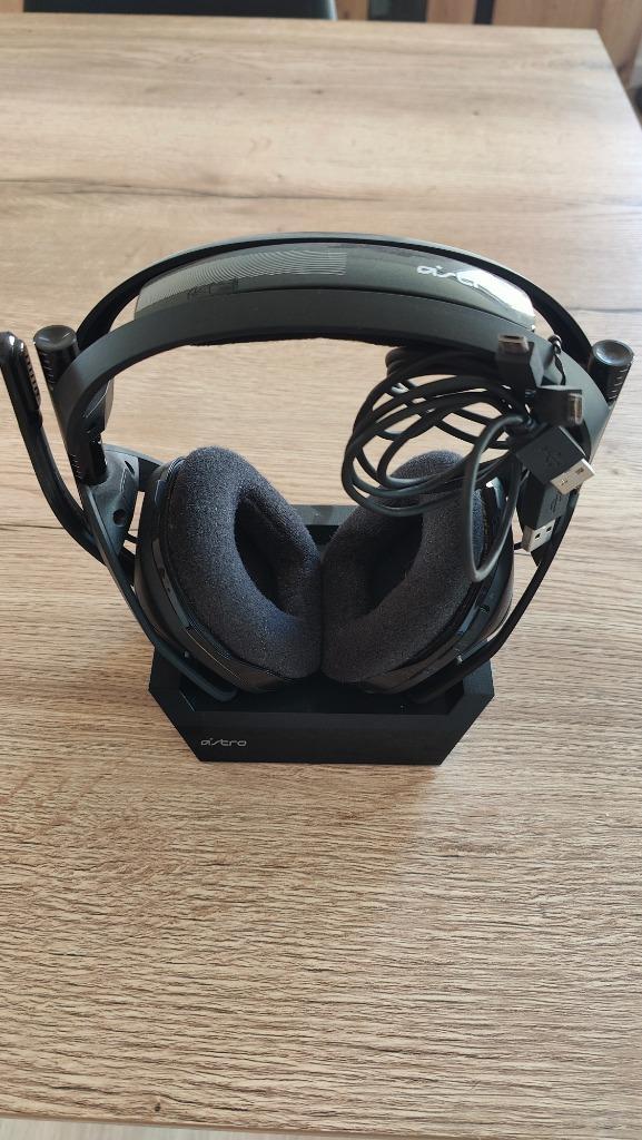 Astro A50 Gen2 draadloze gaming headset, Computers en Software, Headsets, Zo goed als nieuw, Over-ear, Draadloos, Gaming headset