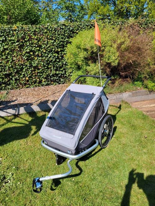 Croozer Keeke 2 fietskar steengrijs (met vering), Fietsen en Brommers, Fietsaccessoires | Aanhangwagens en Karren, Zo goed als nieuw