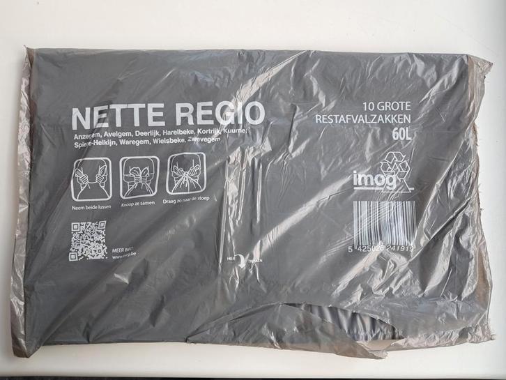 Oud model grote vuilniszakken (60 L) stad Kortrijk e.a., Huis en Inrichting, Overige Huis en Inrichting, Nieuw, Ophalen