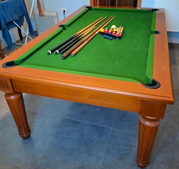 Table de billard beschikbaar voor biedingen