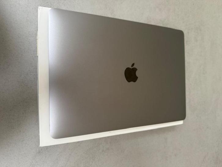 Macbook Air Retina 2018 13 inch, Computers en Software, Apple Macbooks, Gebruikt, MacBook, 13 inch, 128 GB of minder, 8 GB, Azerty