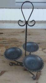 Vintage ijzeren kandelaar voor 3 stomp kaarsen, Antiek en Kunst, Ophalen of Verzenden