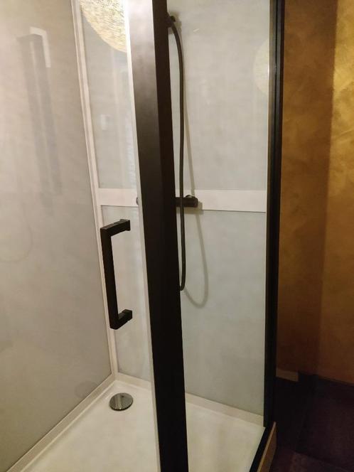 Douche noire et blanche neuve, Doe-het-zelf en Bouw, Sanitair, Zo goed als nieuw, Douche, Ophalen