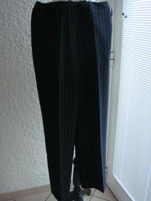 Pantalon noir/rayures 3suisses taille 38/40, Kleding | Dames, Broeken en Pantalons, Gedragen, Maat 38/40 (M), Zwart, Ophalen of Verzenden