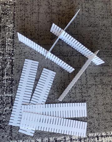 Lot de 8 séparateurs de tiroir réglables en plastique beschikbaar voor biedingen