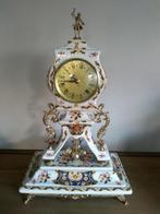 antieke pendule Alfa + decoratieve vazenset, Antiek en Kunst, Ophalen