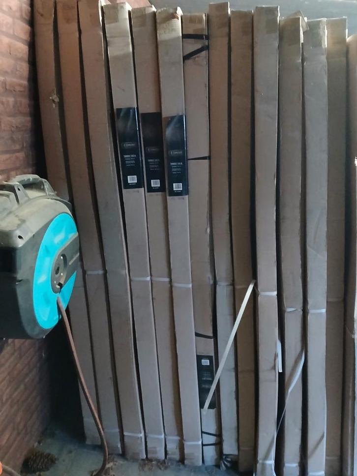 Douchewand/douchedeur 160cm Van Marke nieuw in verpakking, Huis en Inrichting, Badkamer | Complete badkamers, Zo goed als nieuw