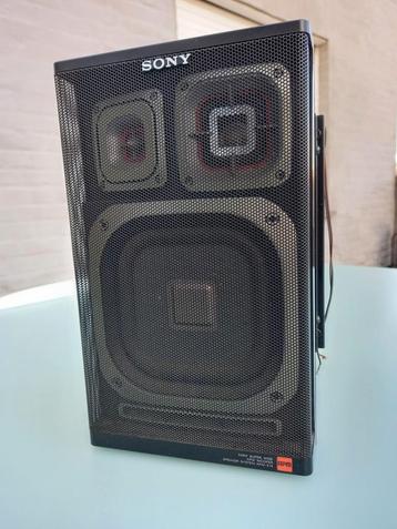 Boîte / haut-parleur 🎵 SONY 🎵 AMP215. 90 W/3 voies.1 pièce