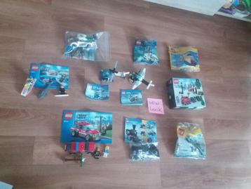 Diverse Lego allen in goede en complete staat. -30250 voor 4 beschikbaar voor biedingen