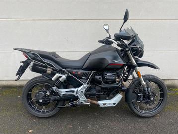 Moto Guzzi V85TT Nero nieuwstaat! beschikbaar voor biedingen