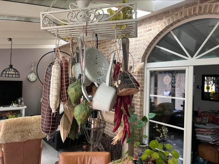 Mooie, grote wikdkroon of wildrek, eventueel met decoratie, Huis en Inrichting, Keuken | Keukenbenodigdheden, Zo goed als nieuw