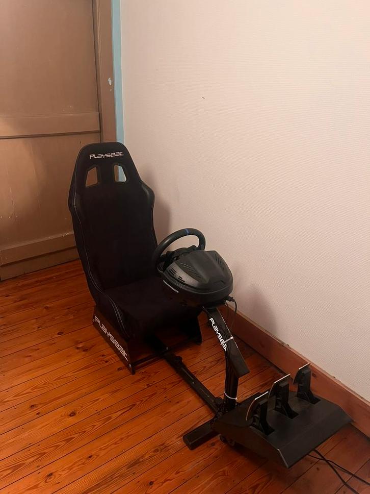 Setup Simracing (chassis playseat + T300RS GT + volant F1), Games en Spelcomputers, Spelcomputers | Overige Accessoires, Zo goed als nieuw