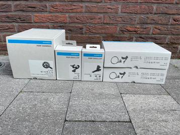 Shimano 12-speed 105 mechanische groepset beschikbaar voor biedingen