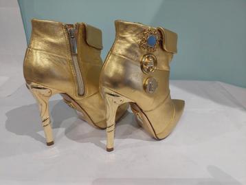 565C* Anna Dello Russo sexy boots goud volledig leer (36) beschikbaar voor biedingen