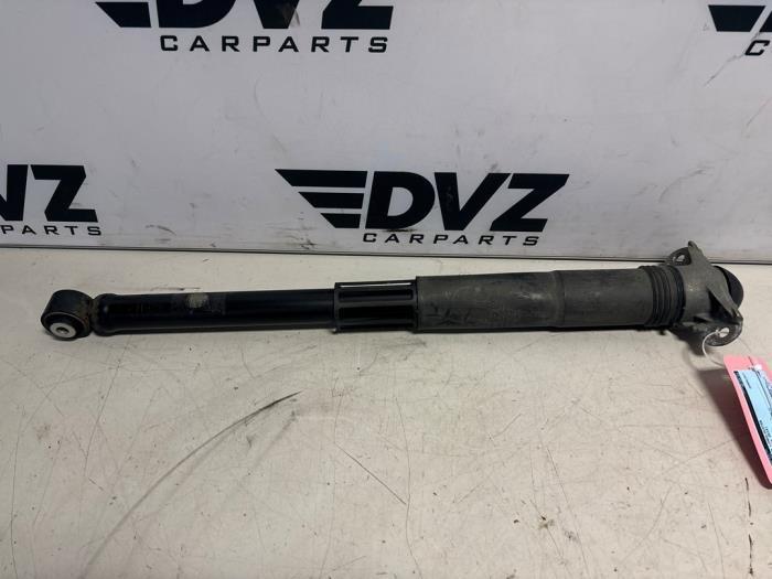 Schokdemper links-achter van een Seat Arona, Auto-onderdelen, Ophanging en Onderstel, Seat, Gebruikt, 3 maanden garantie, Ophalen of Verzenden