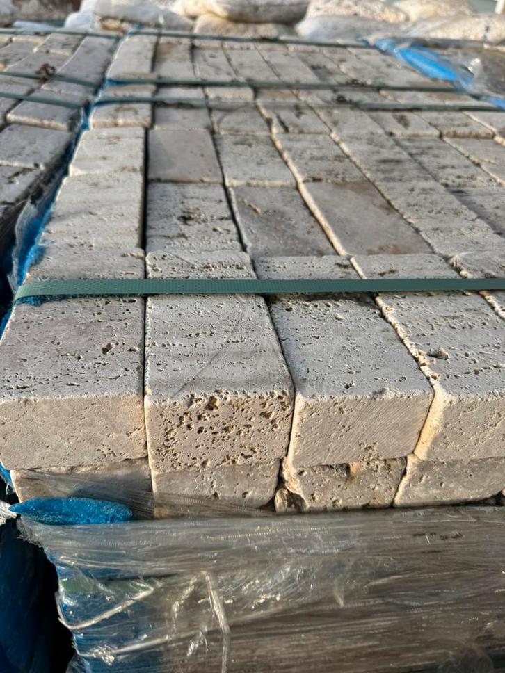 Travertin en brique, Tuin en Terras, Palen, Balken en Planken, Nieuw, Ophalen