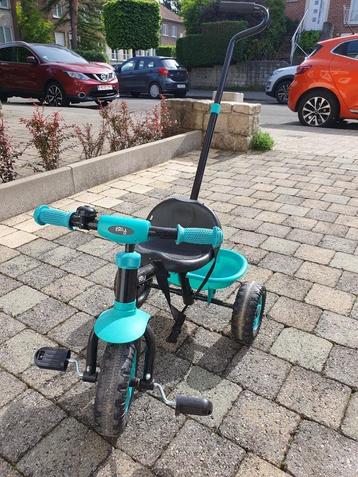 Vélo tricycle pour enfant