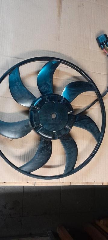 Fan vw touran 2016