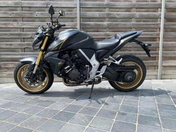 honda cb1000r **extreme editie ** 15000km ** devil uitlaat * beschikbaar voor biedingen