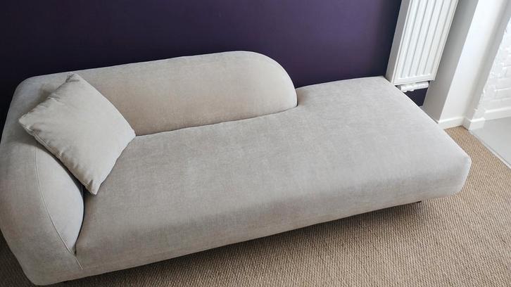 Prachtig beige-grijs dagbed, Huis en Inrichting, Zetels | Zetels en Chaises Longues, Zo goed als nieuw, Ophalen
