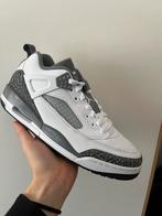 Nike Jordan spizike Low grijs, Kleding | Heren, Ophalen of Verzenden, Nieuw