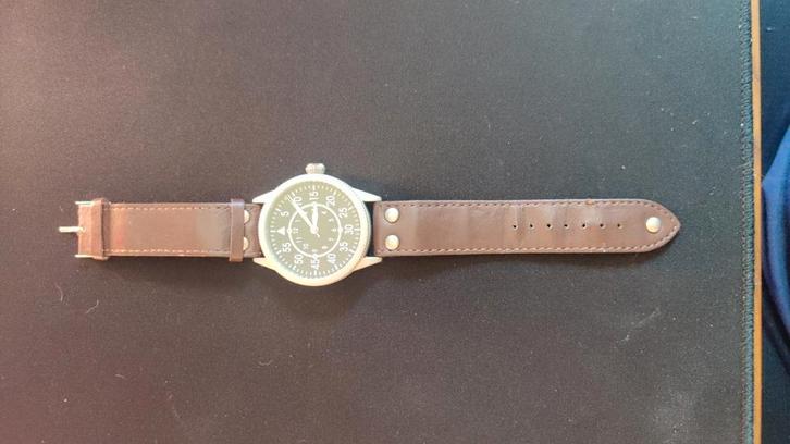 Mechanisch horloge in pilotenstijl (Flieger type B-dial, Handtassen en Accessoires, Horloges | Kinderen, Zo goed als nieuw, Ophalen of Verzenden