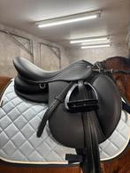 Norton pro mixte veelzijdigheidzadel, Animaux & Accessoires, Chevaux & Poneys | Selles, Enlèvement ou Envoi, Comme neuf