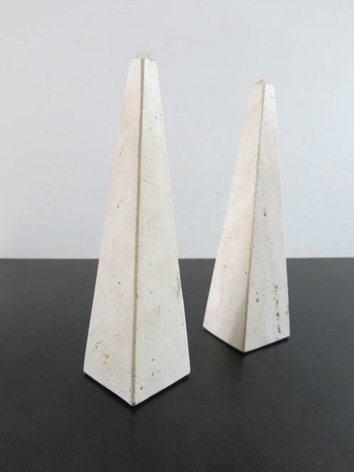 Fratelli Mannelli Travertijn Obelisken (2st - Italië - ca, Antiquités & Art, Art | Objets design, Enlèvement ou Envoi