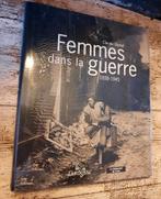 FEMMES DANS LA GUERRE 1939-1945 (200 PHOTOGRAPHIES), Livres, Comme neuf, Enlèvement ou Envoi