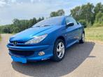 Peugeot 206 Cabrio Benzine Handgeschakeld 109 pk, Auto's, Voorwielaandrijving, 4 zetels, Zwart, 4 cilinders
