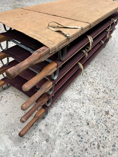 WWII British-Made U.S. Army Field Stretchers (MD-1 Pattern), Verzamelen, Militaria | Tweede Wereldoorlog, Overige soorten, Ophalen