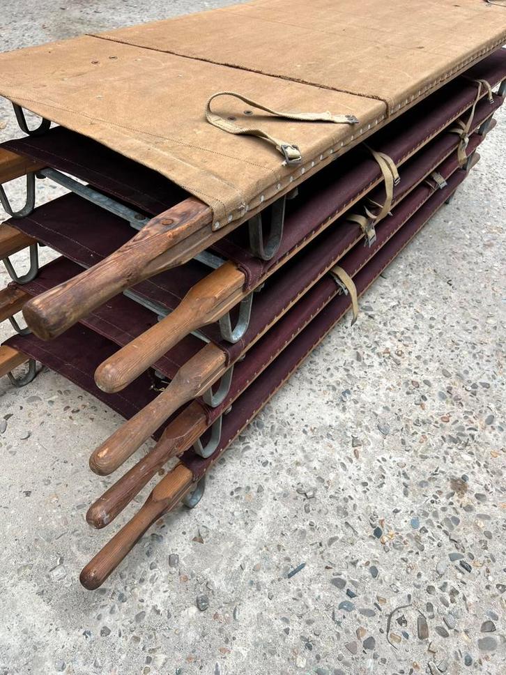 WWII British-Made U.S. Army Field Stretchers (MD-1 Pattern), Verzamelen, Militaria | Tweede Wereldoorlog, Overige soorten, Ophalen