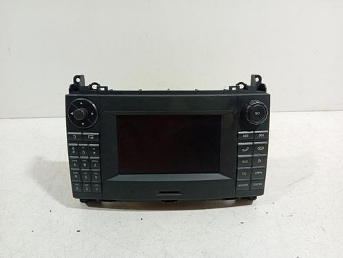 RADIO Mercedes-Benz Sprinter 3,5t (906.63) (A9069004301), Auto-onderdelen, Overige Auto-onderdelen, Mercedes-Benz, Gebruikt