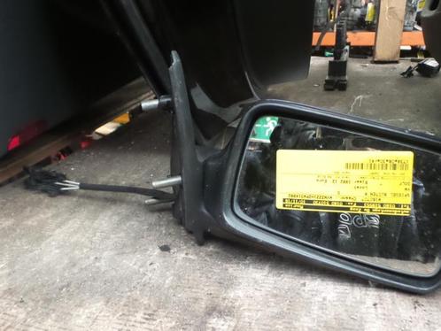 Buitenspiegel rechts van een Volkswagen Golf, Auto-onderdelen, Spiegels, Volkswagen, Gebruikt, 3 maanden garantie, Ophalen of Verzenden