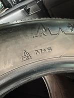 2 Dunlop M+S bandem 235/60 R18 103 V, Autos : Pièces & Accessoires, Pneus & Jantes, 4 Saisons, Enlèvement, Véhicule tout-terrain