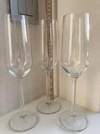Schuimwijnglazen Champagne glazen Cava glazen (3st), Verzamelen, Glas en Drinkglazen, Overige typen, Gebruikt, Ophalen