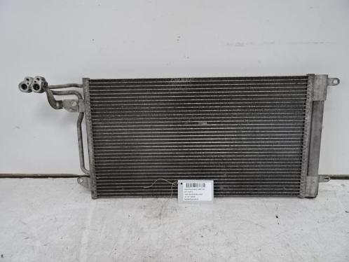 RADIATEUR AIRCO Volkswagen Polo V (6R) (01-2009/05-2022), Auto-onderdelen, Airco en Verwarming, Volkswagen, Gebruikt