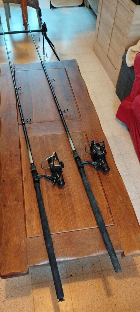 Karperhengels met molen, Watersport en Boten, Hengelsport | Karpervissen, Zo goed als nieuw, Complete set, Ophalen