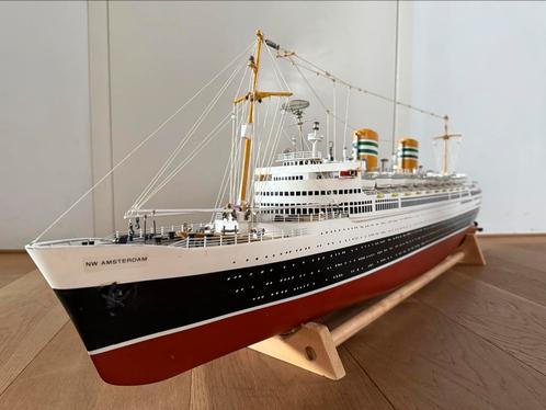 NW AMSTERDAM -RC (KLAAR), Hobby en Vrije tijd, Modelbouw | Boten en Schepen, Zo goed als nieuw, Ophalen