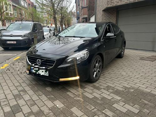 Volvo V40 2.0 D 2016, Auto's, Volvo, Bedrijf, V40, Airconditioning, Bluetooth, Boordcomputer, Centrale vergrendeling, Climate control