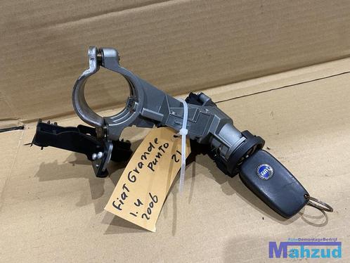 FIAT GRANDE EVO PUNTO Contactslot met sleutel 2005-2012, Auto-onderdelen, Carrosserie, Fiat, Gebruikt, Ophalen of Verzenden