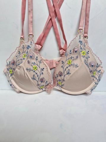 🎀 Hunkemoller BH 🎀 beschikbaar voor biedingen