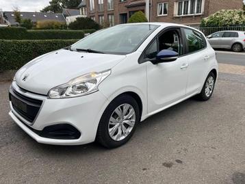 Peugeot 208 208 1.2i zoals beschikbaar voor biedingen